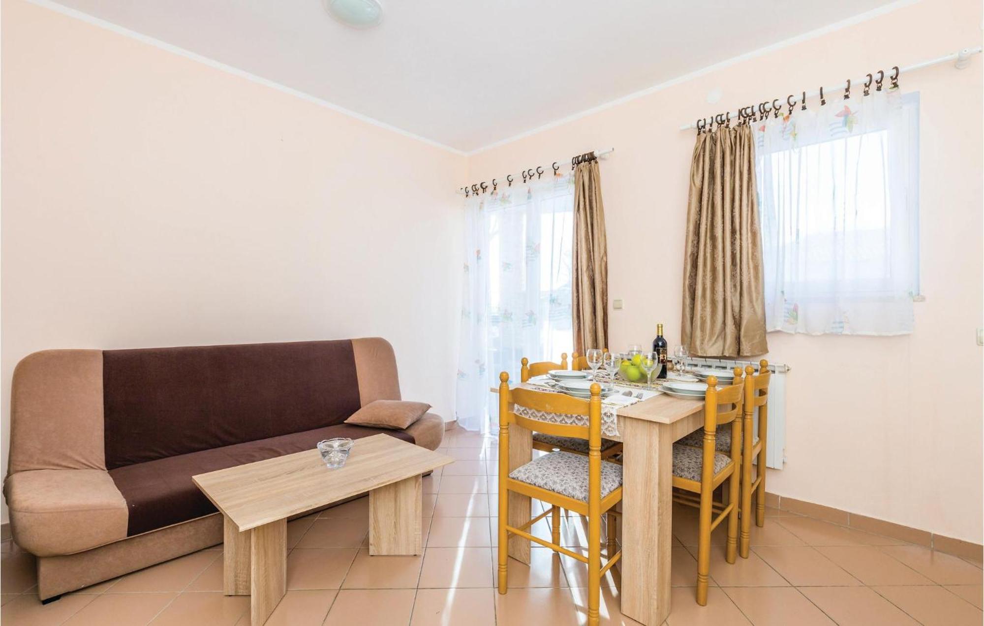 Nice Apartment In Matulji With Kitchen Extérieur photo